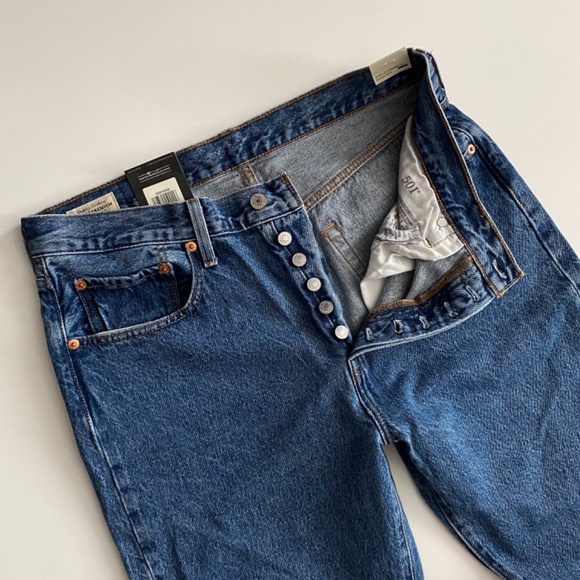 Levi's Premium Denim Jeans 125010438 501 Straight Leg Womens Jeans 31 x 32 - Picture 3 of 6